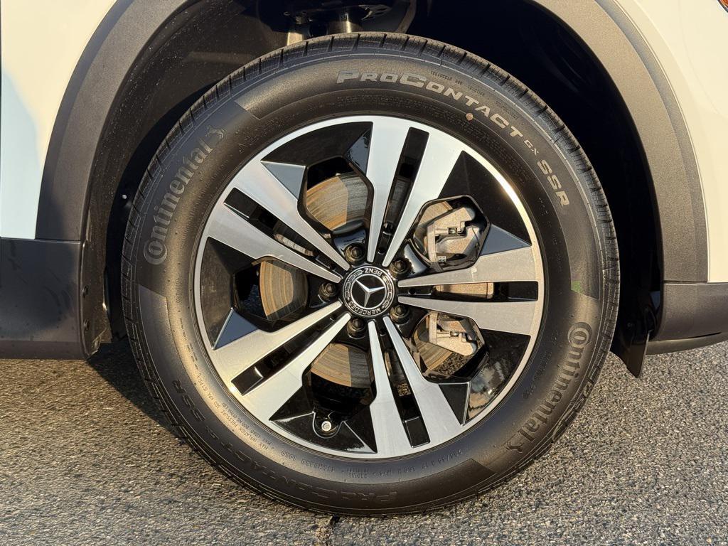 new 2026 Mercedes-Benz GLB 250 car, priced at $50,460