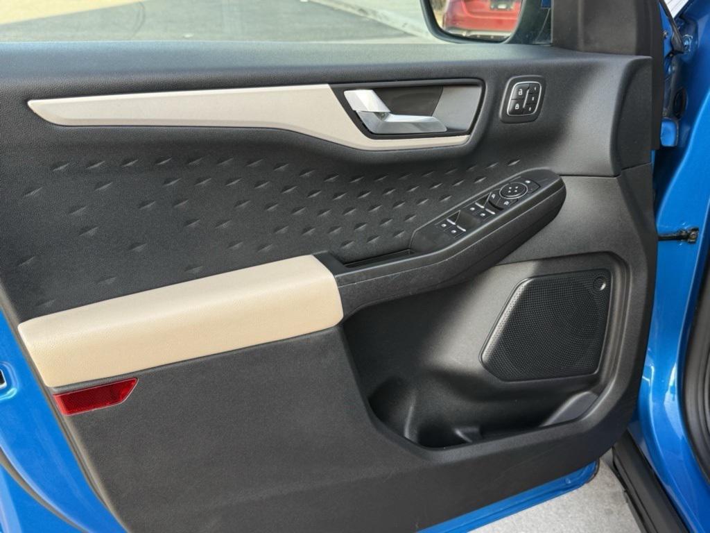 used 2020 Ford Escape car, priced at $14,999