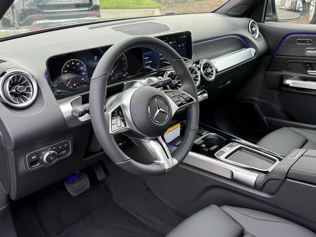 new 2026 Mercedes-Benz GLB 250 car, priced at $51,395