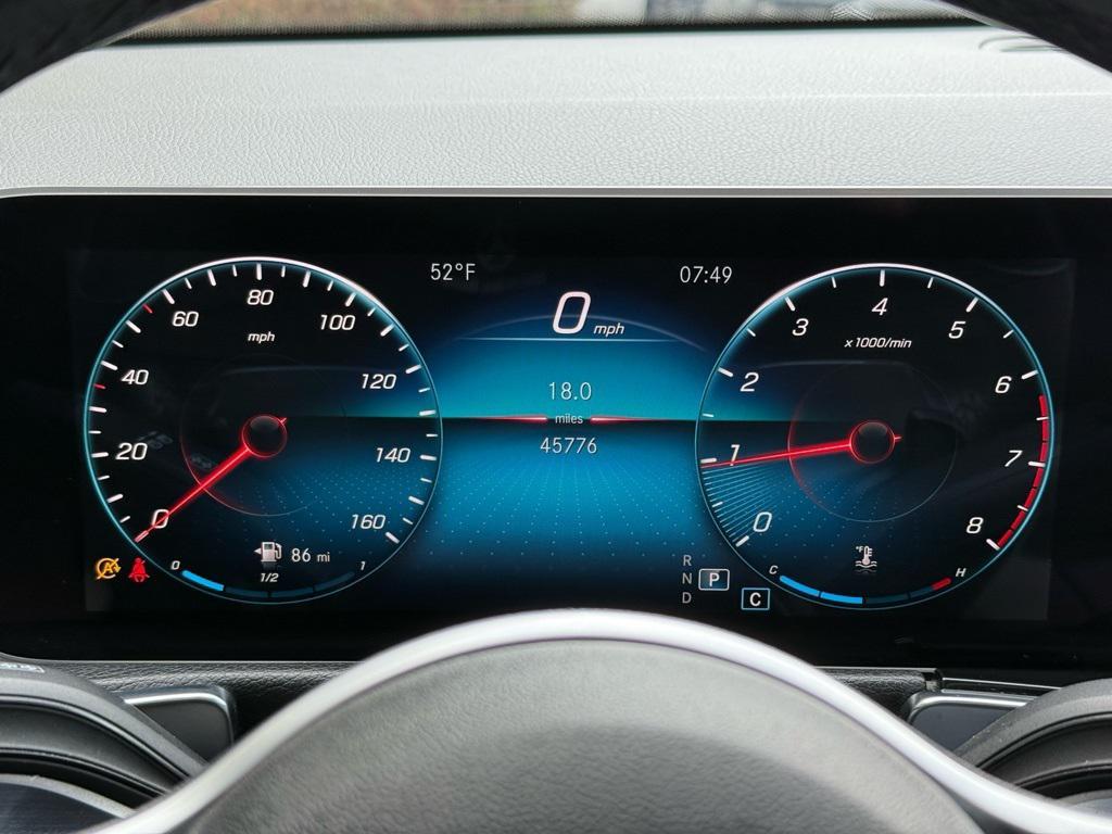 used 2020 Mercedes-Benz GLB 250 car, priced at $20,999