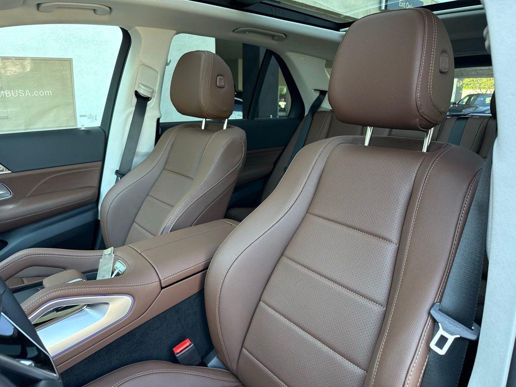 new 2026 Mercedes-Benz GLE 450 car, priced at $80,960