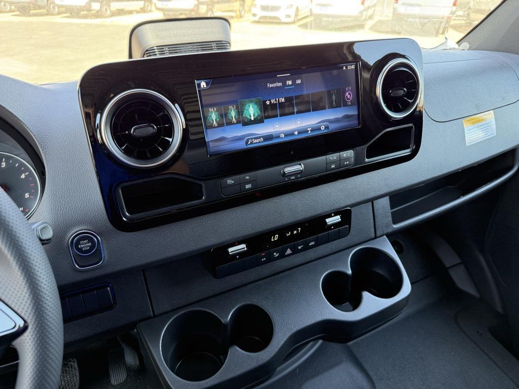 new 2025 Mercedes-Benz Sprinter 2500 car, priced at $70,043