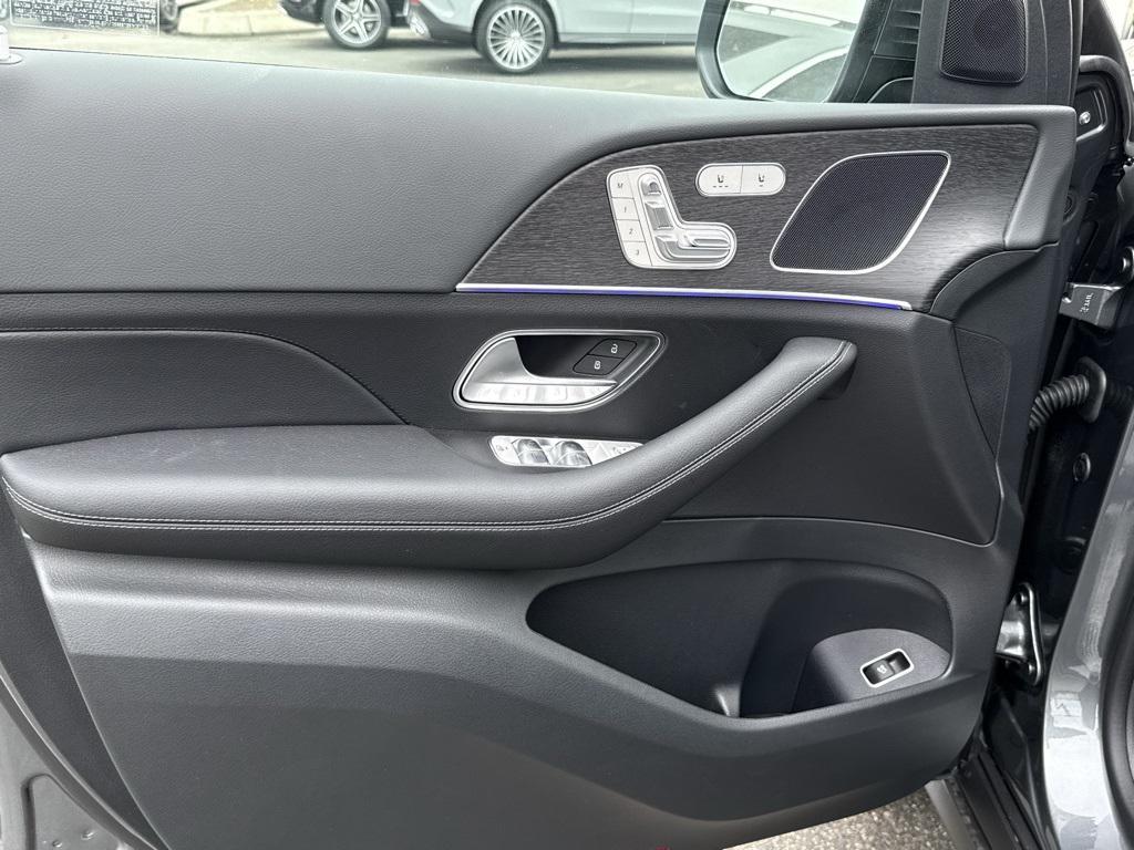 new 2026 Mercedes-Benz GLE 350 car, priced at $71,265