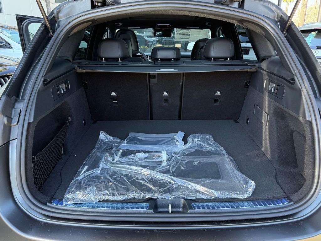 new 2026 Mercedes-Benz GLC 300 car, priced at $62,935