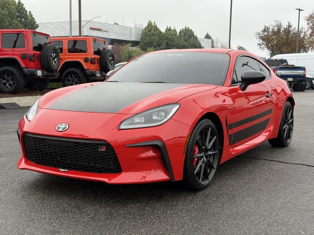 used 2024 Toyota GR86 car, priced at $33,998