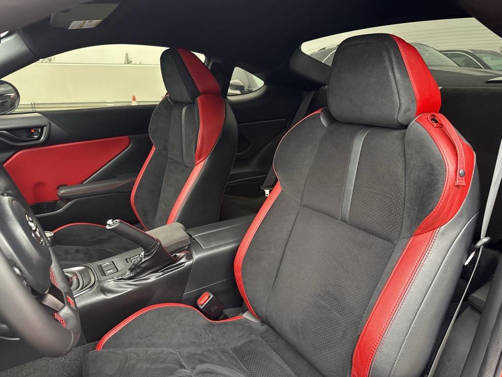 used 2024 Toyota GR86 car, priced at $33,998