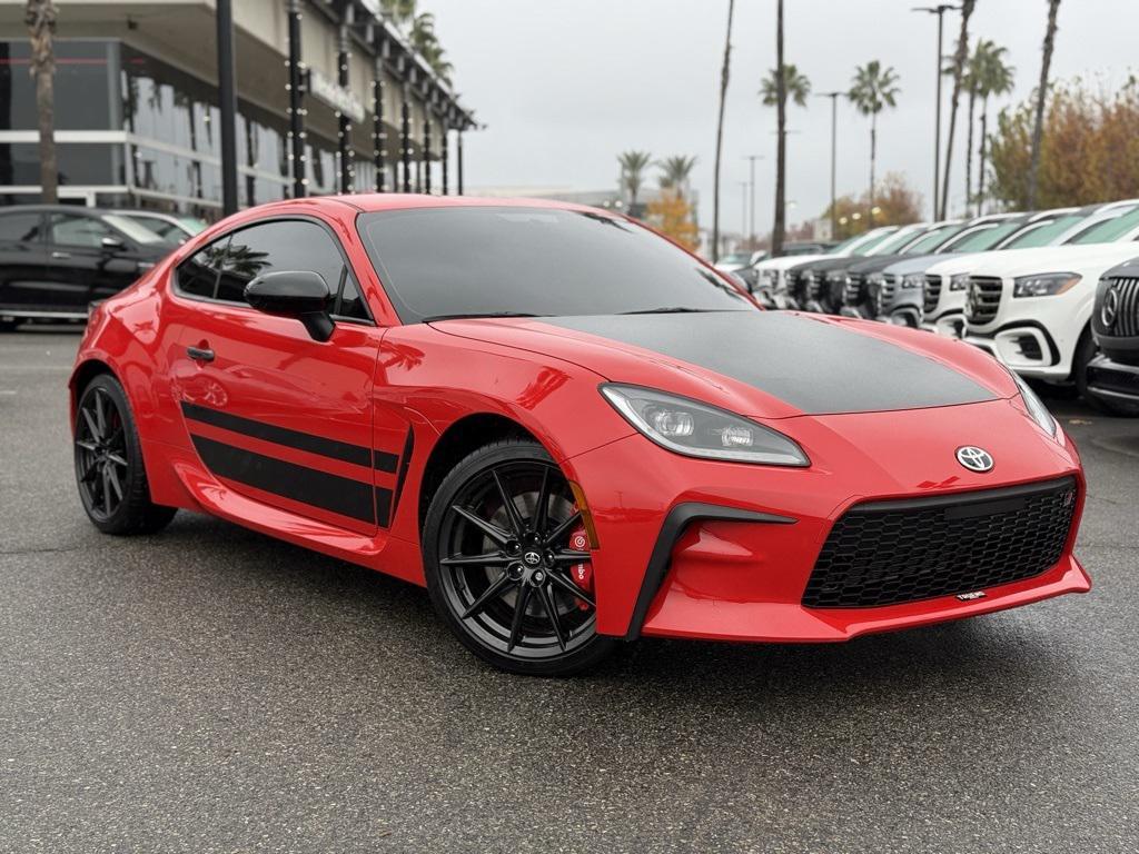 used 2024 Toyota GR86 car, priced at $33,998