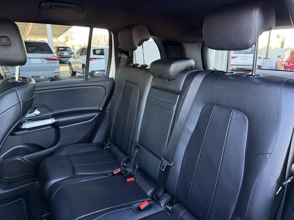 used 2021 Mercedes-Benz GLB 250 car, priced at $19,998