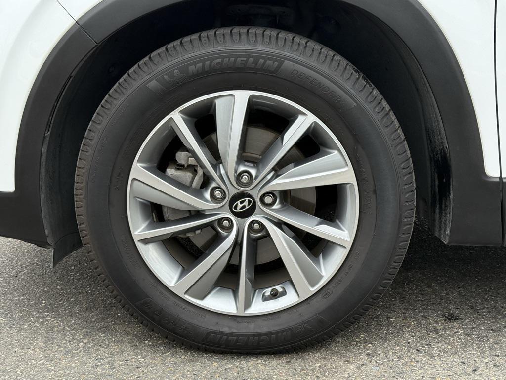 used 2019 Hyundai Santa Fe car, priced at $17,498