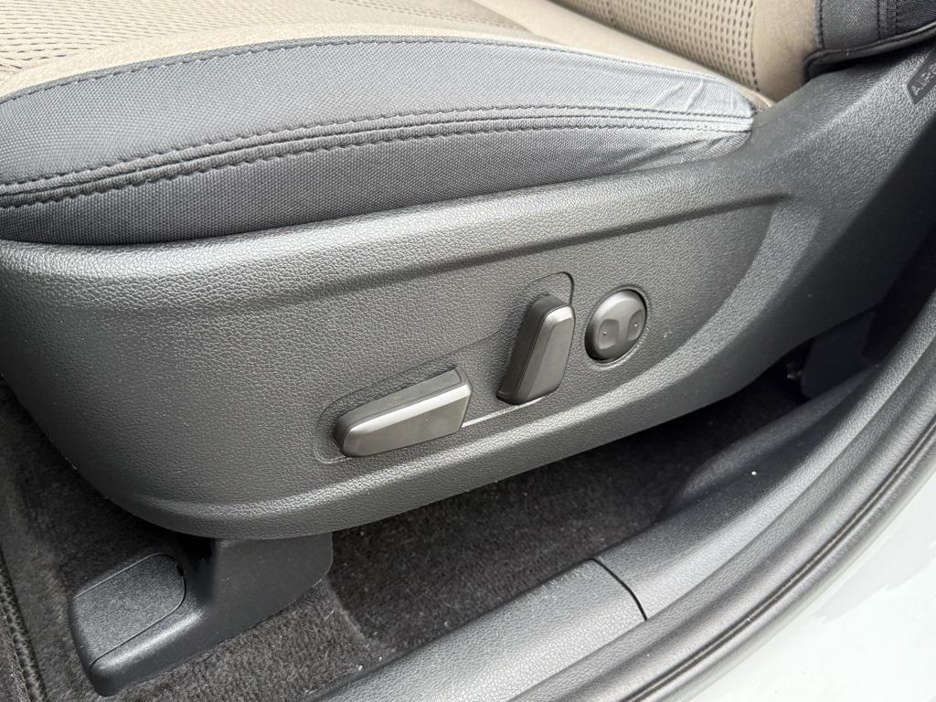 used 2019 Hyundai Santa Fe car, priced at $17,498