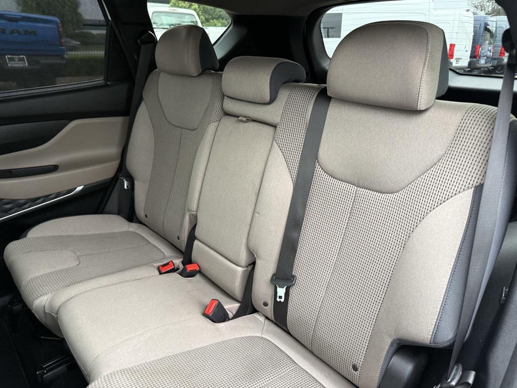 used 2019 Hyundai Santa Fe car, priced at $17,498