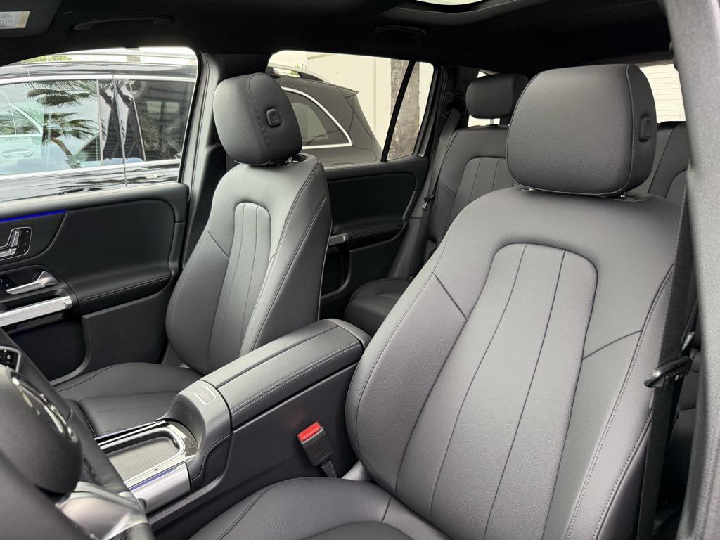 new 2026 Mercedes-Benz GLB 250 car, priced at $50,665
