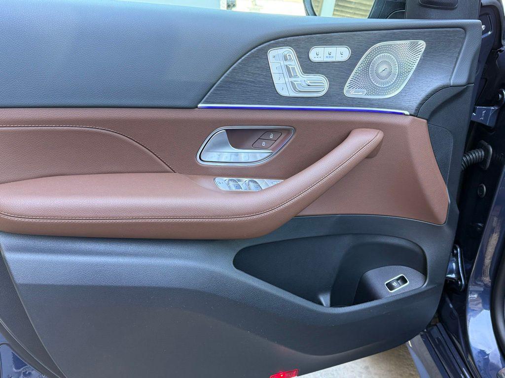 new 2026 Mercedes-Benz GLE 450 car, priced at $79,410