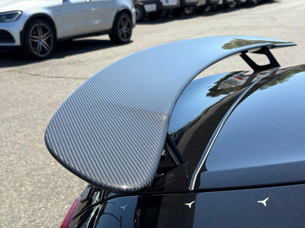 Mercedes-Benz AMG GT view 31
