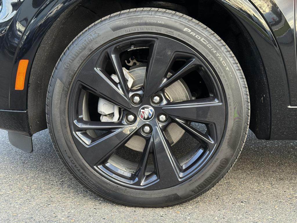 used 2023 Buick Envision car, priced at $26,498