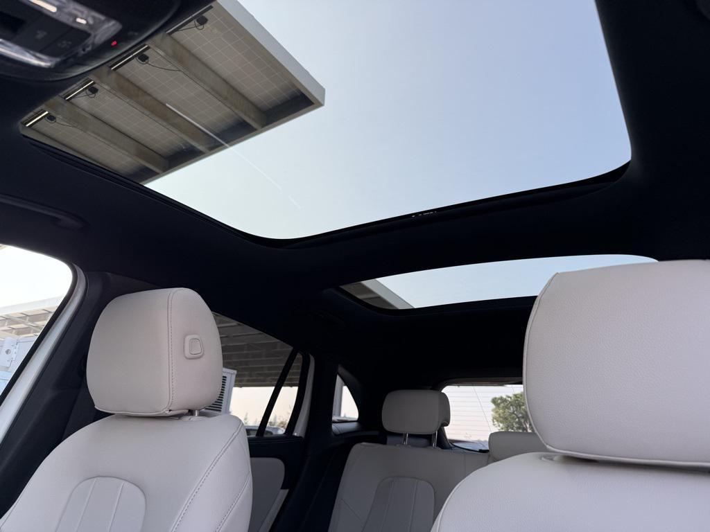 used 2025 Mercedes-Benz GLB 250 car, priced at $36,000