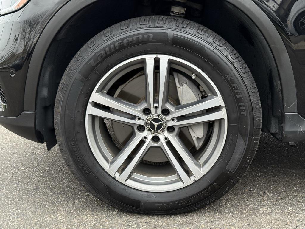 used 2020 Mercedes-Benz GLC 300 car, priced at $21,999