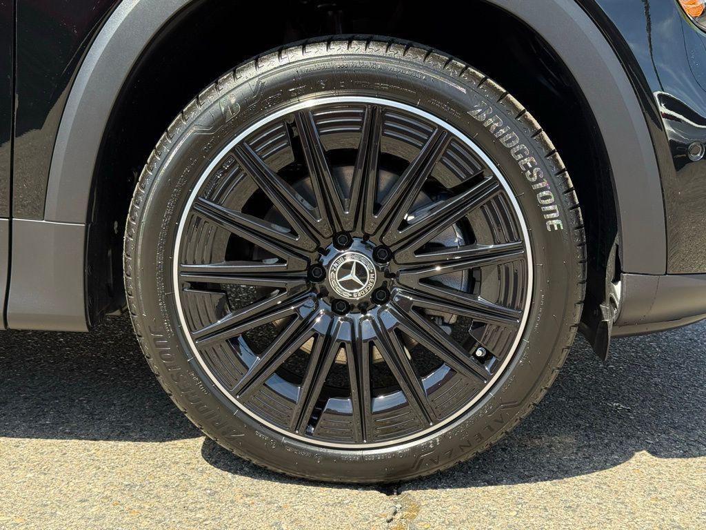 new 2026 Mercedes-Benz GLB 250 car, priced at $52,855