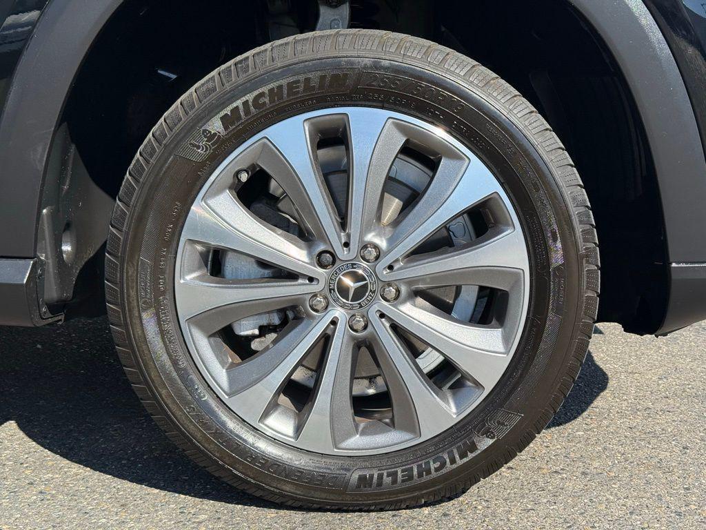 used 2021 Mercedes-Benz GLE 350 car, priced at $31,898