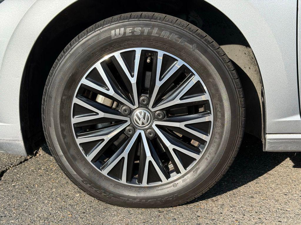 used 2021 Volkswagen Jetta car, priced at $12,998