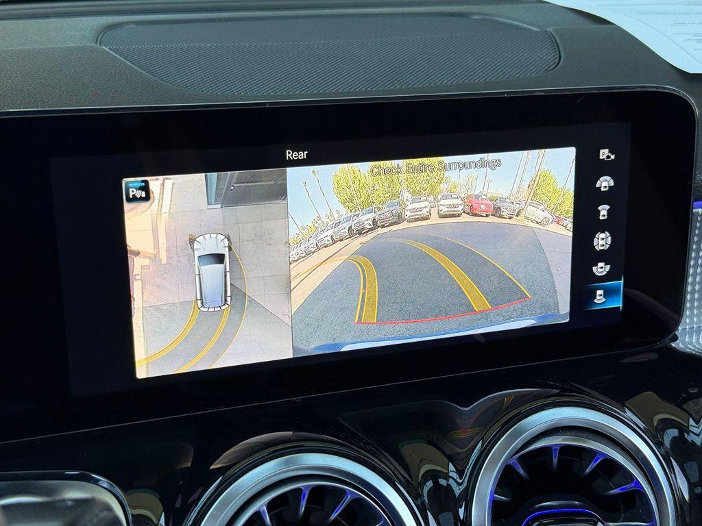 used 2023 Mercedes-Benz GLB 250 car, priced at $28,894