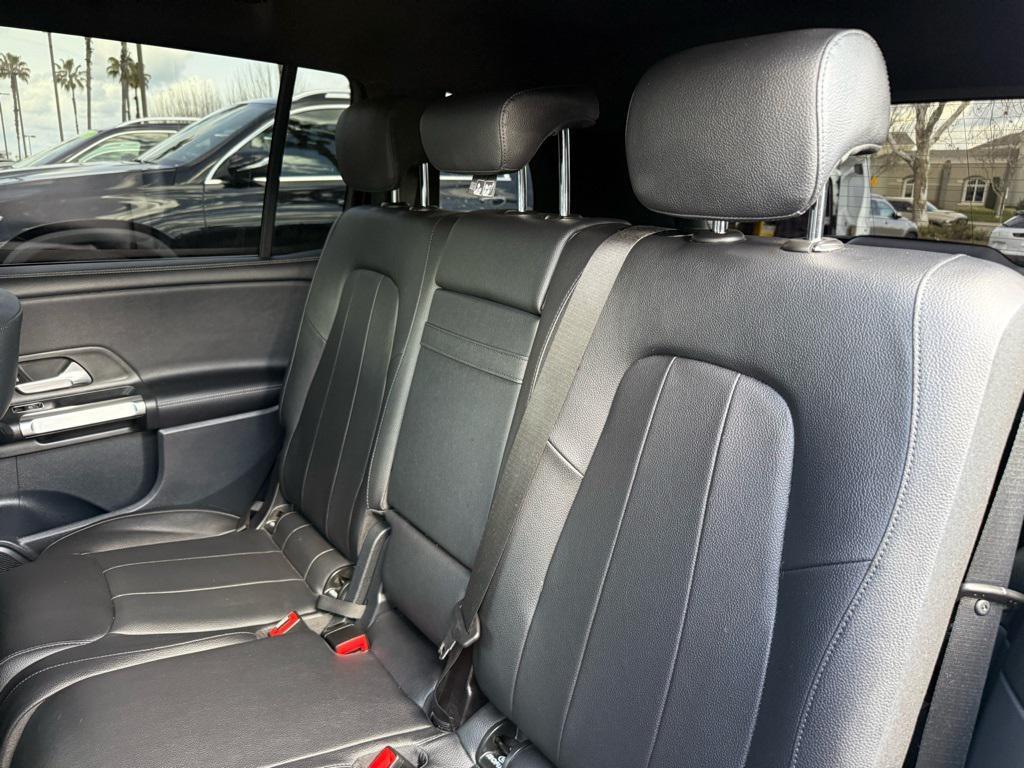 used 2023 Mercedes-Benz GLB 250 car, priced at $33,998