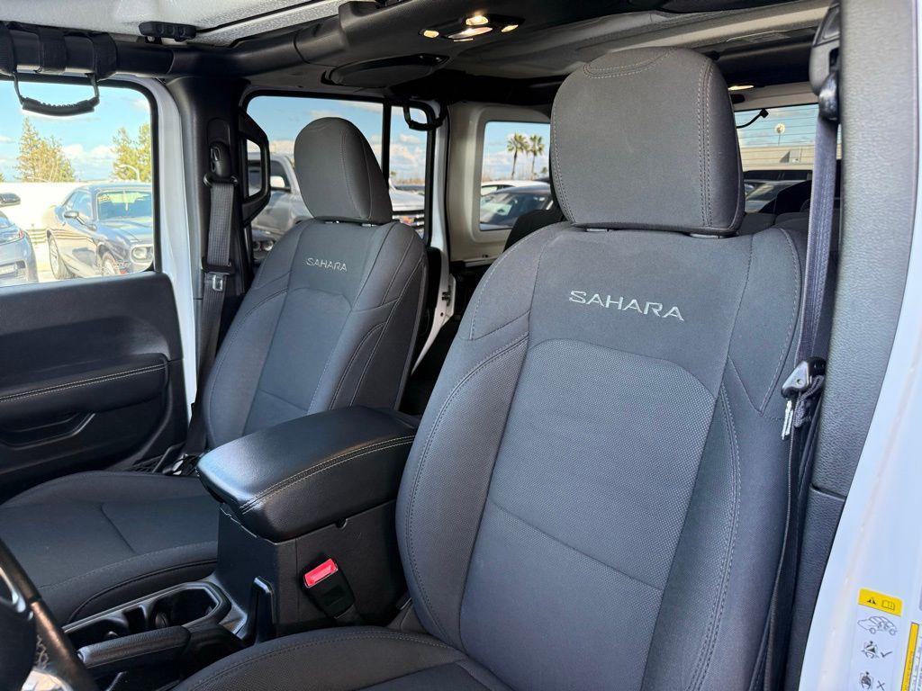 used 2019 Jeep Wrangler Unlimited car, priced at $21,998