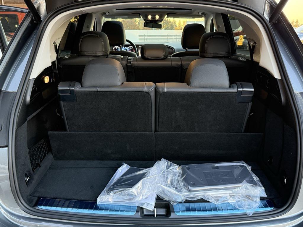 new 2026 Mercedes-Benz GLE 450 car, priced at $82,170