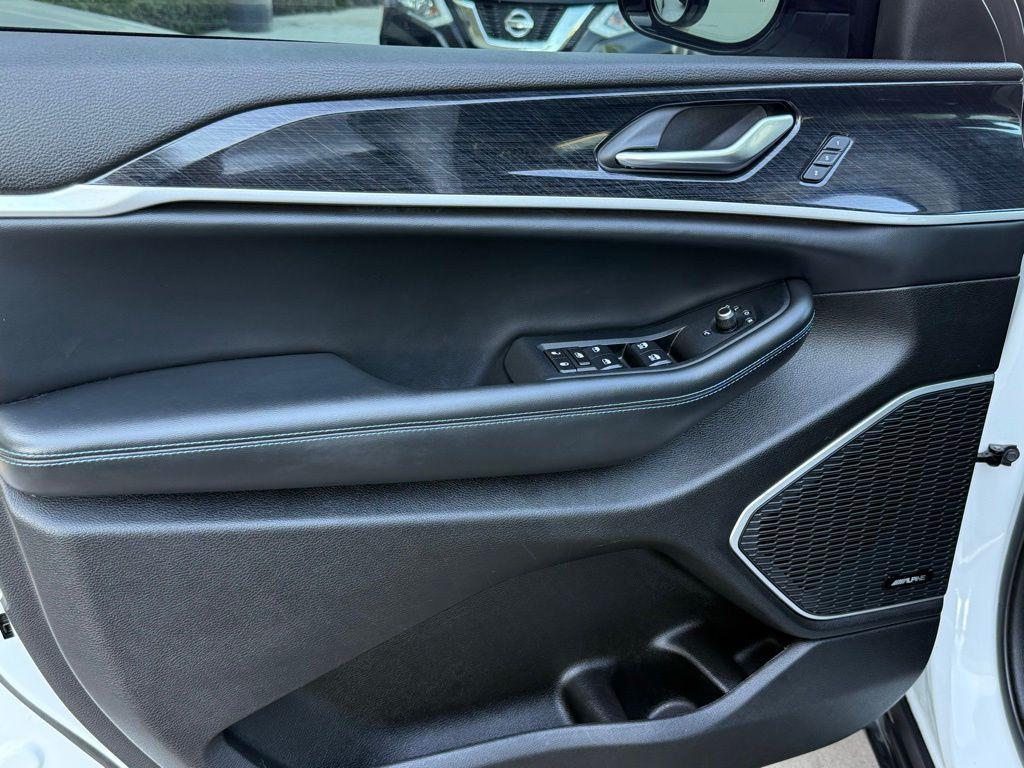 used 2022 Jeep Grand Cherokee 4xe car, priced at $28,998