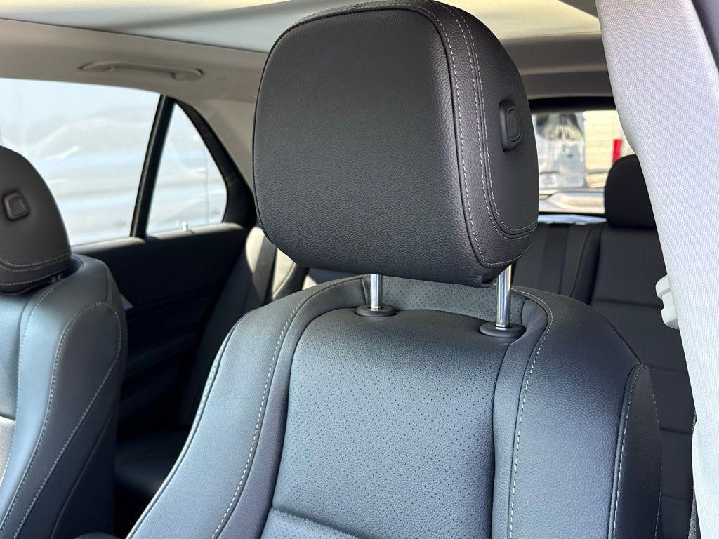 new 2026 Mercedes-Benz GLE 350 car, priced at $73,550