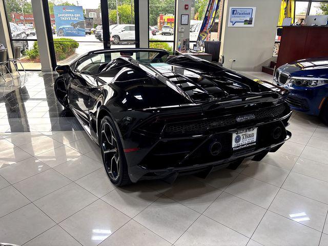 used 2020 Lamborghini Huracan EVO car, priced at $285,999