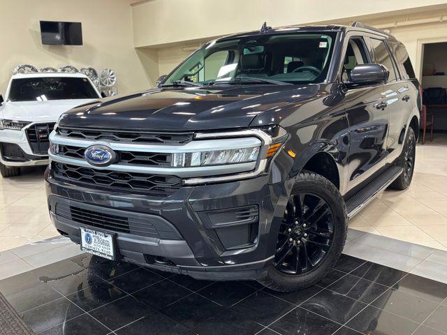 used 2023 Ford Expedition car, priced at $33,942