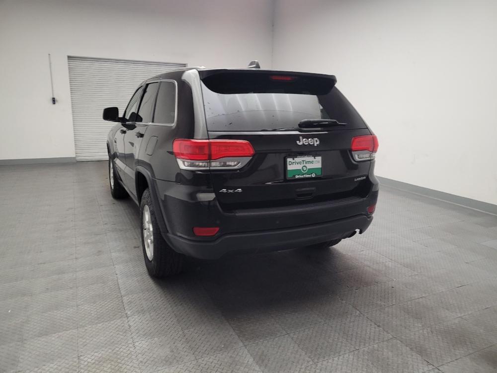 used 2017 Jeep Grand Cherokee car, priced at $17,795