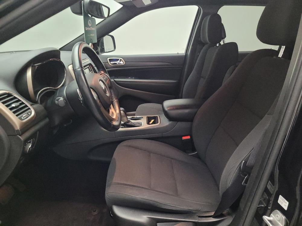 used 2017 Jeep Grand Cherokee car, priced at $17,795