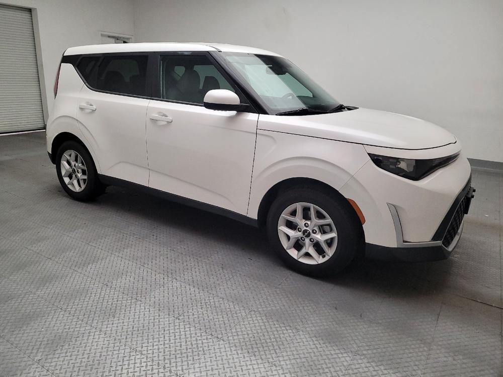 used 2023 Kia Soul car, priced at $18,095