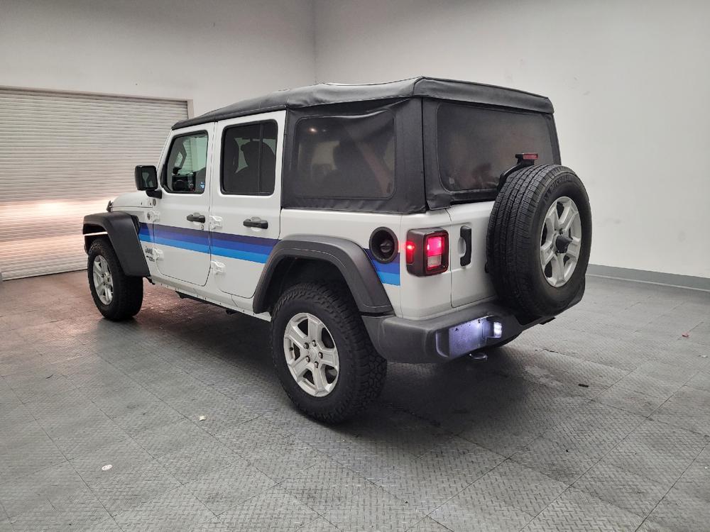 used 2021 Jeep Wrangler Unlimited car, priced at $21,395
