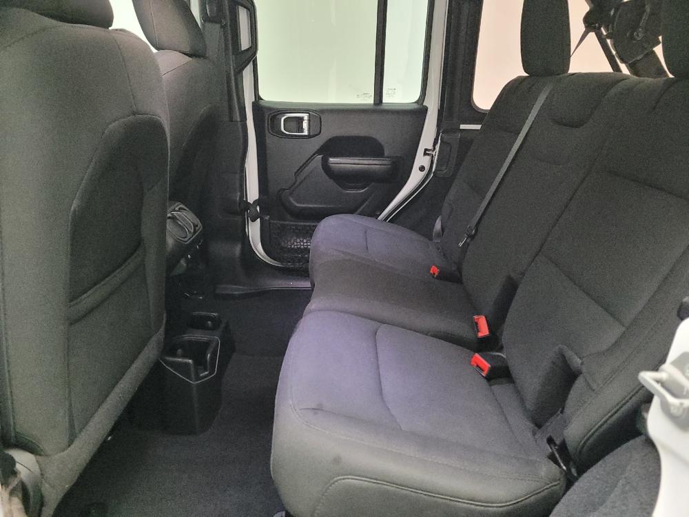 used 2021 Jeep Wrangler Unlimited car, priced at $21,395