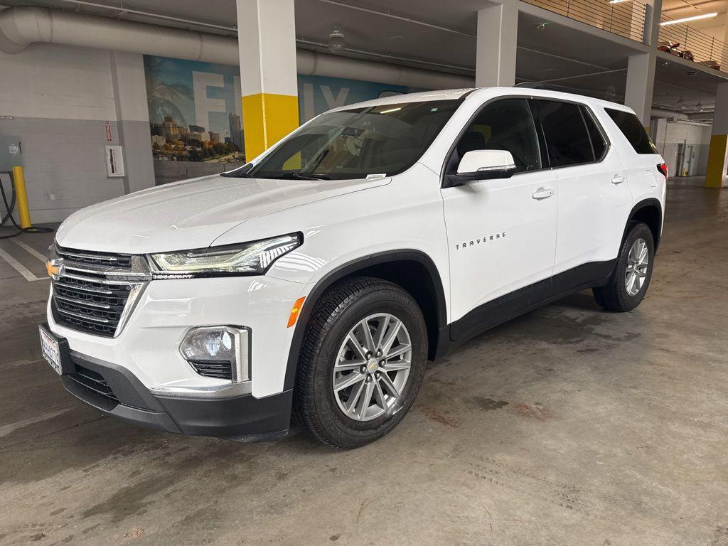 used 2023 Chevrolet Traverse car, priced at $29,951