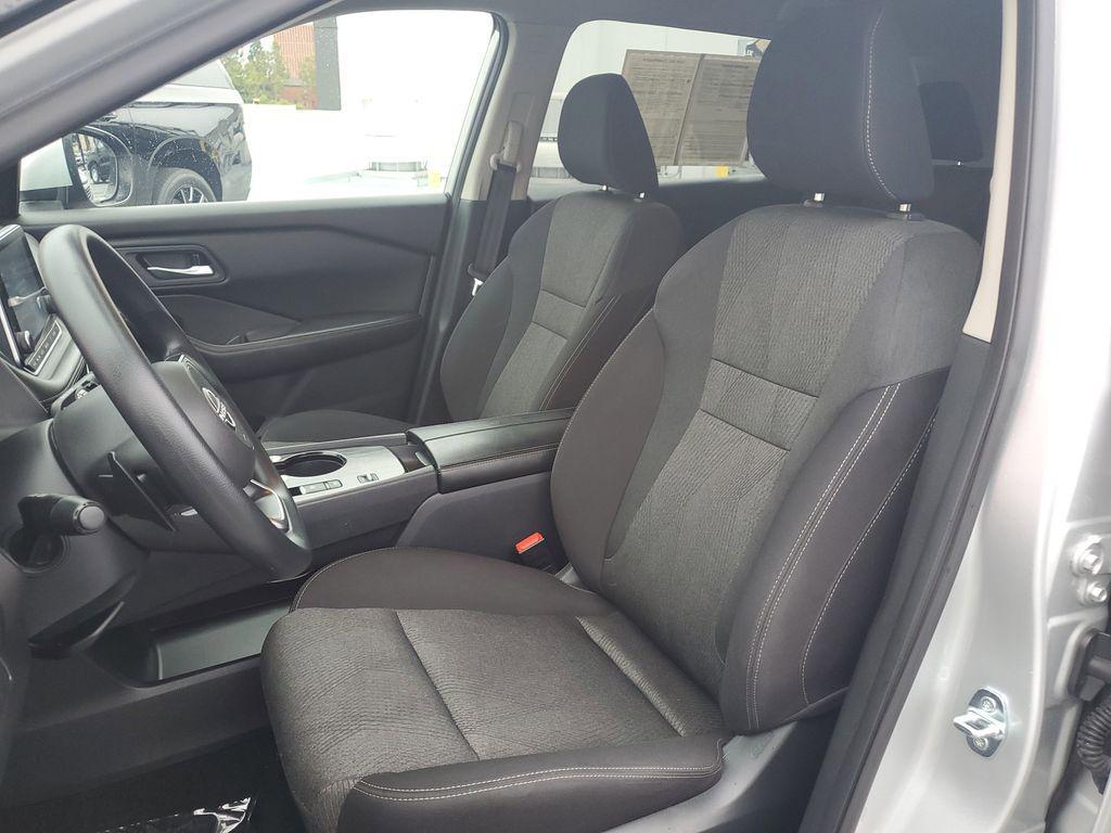 used 2024 Nissan Rogue car, priced at $18,995