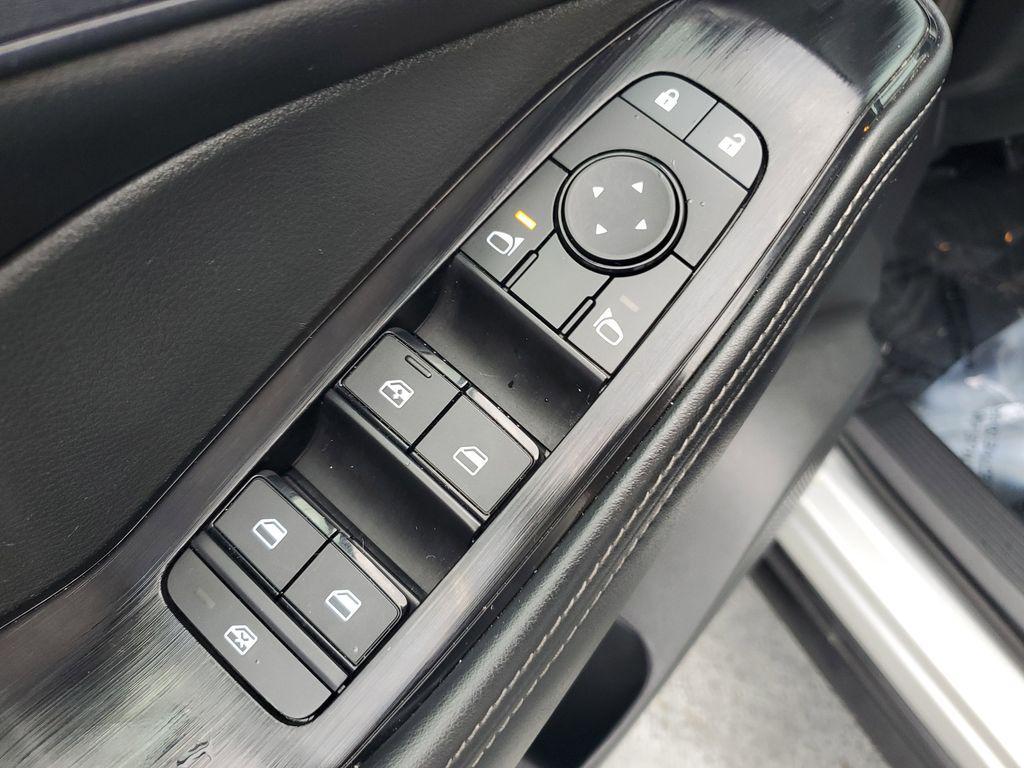 used 2024 Nissan Rogue car, priced at $18,995