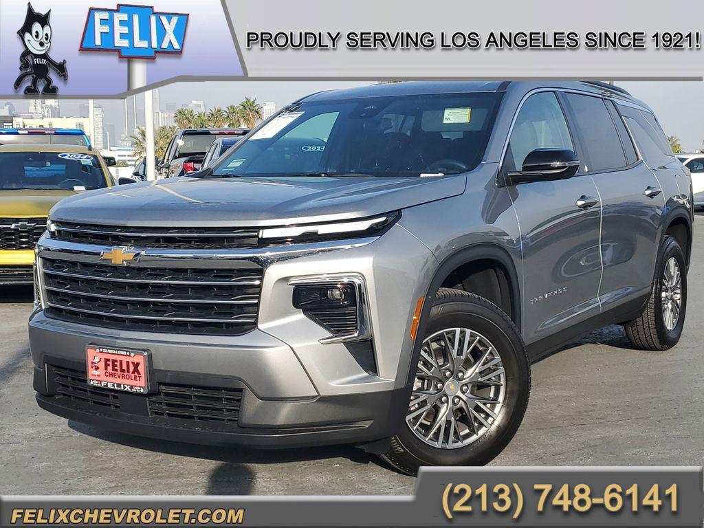 used 2025 Chevrolet Traverse car, priced at $38,951