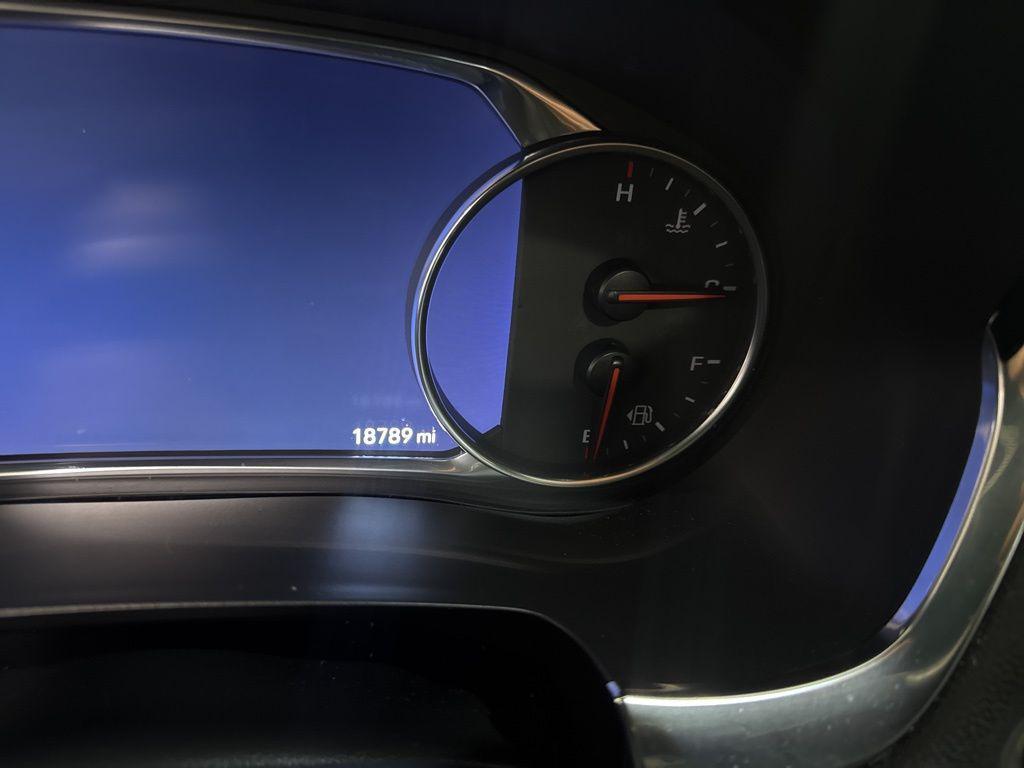 used 2023 Chevrolet Traverse car, priced at $35,991