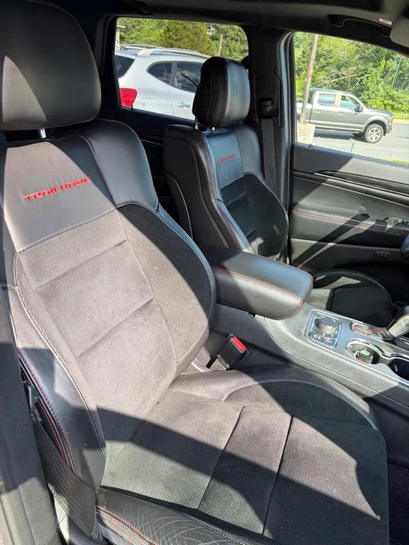 used 2017 Jeep Grand Cherokee car, priced at $15,450