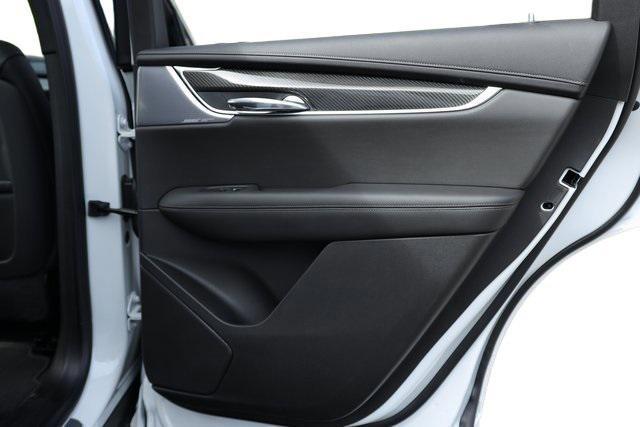 used 2022 Cadillac XT6 car, priced at $36,858