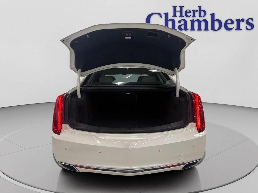 used 2013 Cadillac XTS car, priced at $15,498