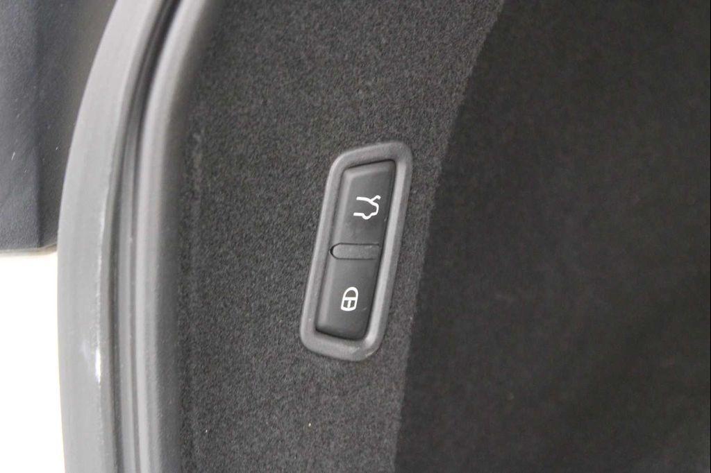 used 2022 Maserati Levante car, priced at $37,898