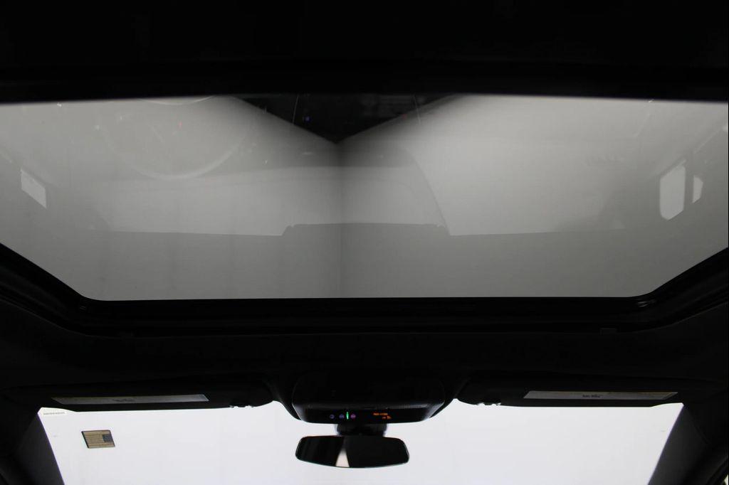 used 2022 Cadillac XT5 car, priced at $32,698