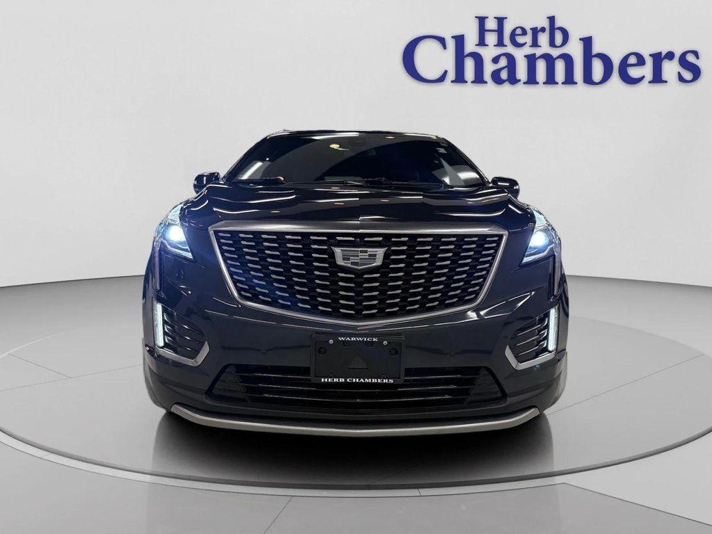 used 2022 Cadillac XT5 car, priced at $32,698