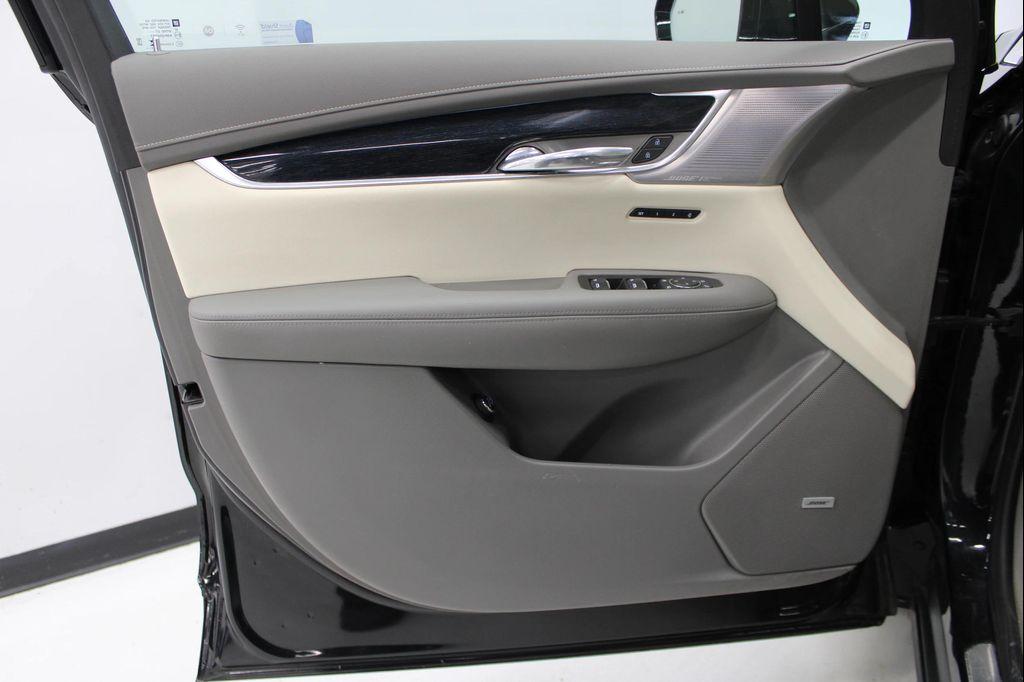 used 2024 Cadillac XT6 car, priced at $43,398