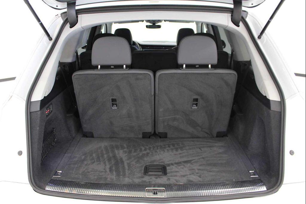 used 2023 Audi Q7 car, priced at $40,398